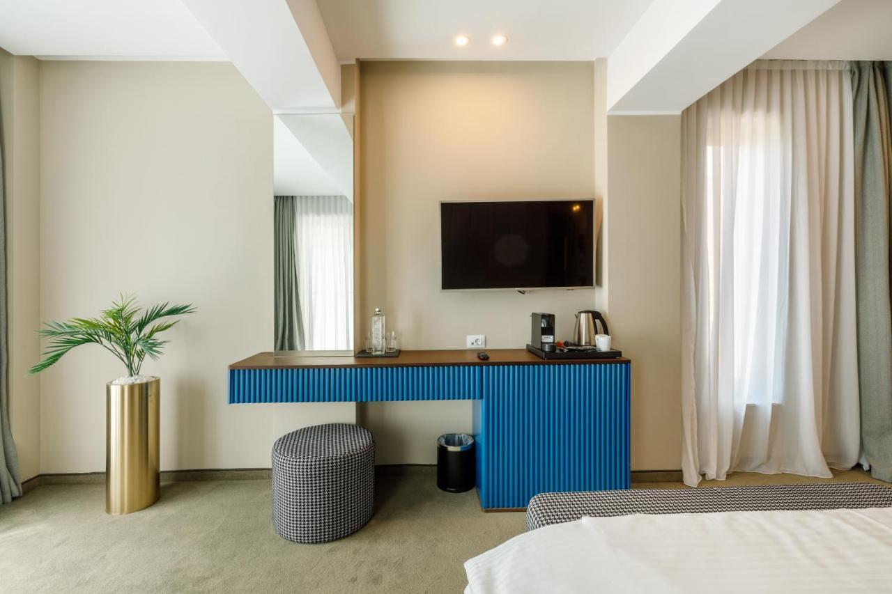 Onal Boutique Hotelier Mamaia Exterior foto