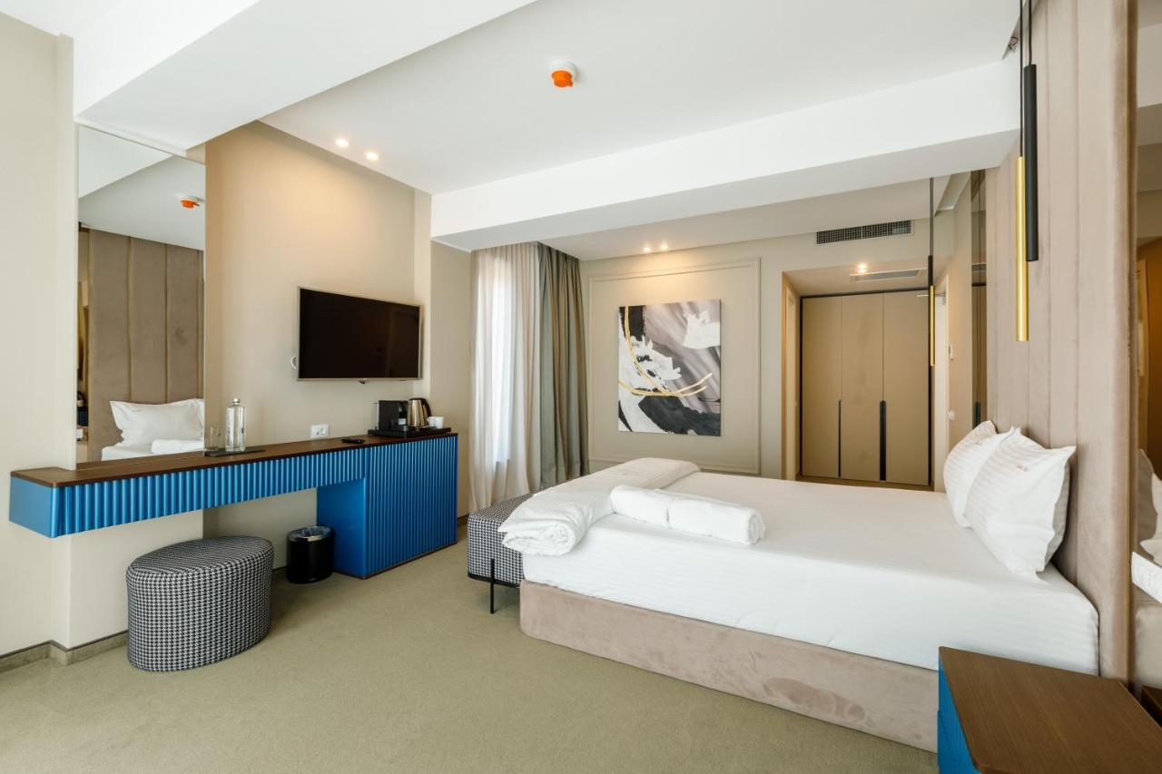 Onal Boutique Hotelier Mamaia Exterior foto